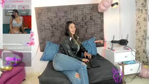 sharoncute16 online show from November 11, 2:14 am