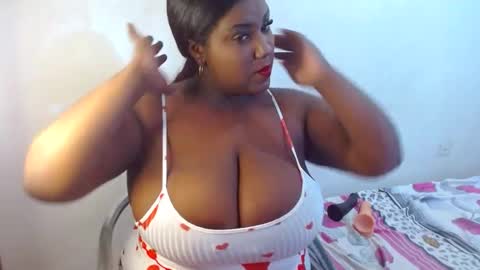 sharonevans1 online show from January 19, 9:23 pm