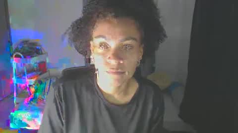 Snapshot of shayna_cute chatting on March 5, 2:14 am Shayna online show from March 5, 2:14 am
