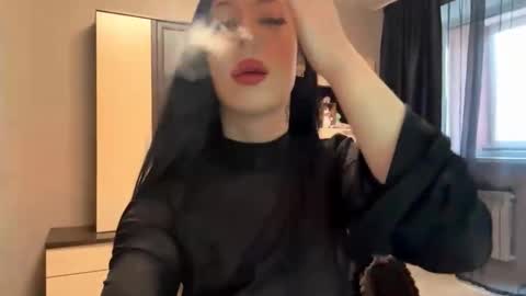 Dana online show from November 19, 8:24 am