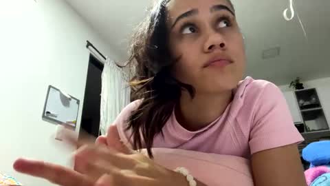 she_is_michelle online show from November 5, 2:24 am