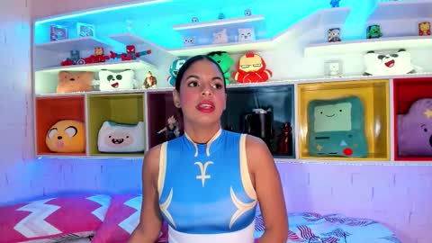 sheeylopez online show from March 22, 3:10 am