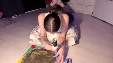 sheilaoverson online show from April 15, 3:37 pm