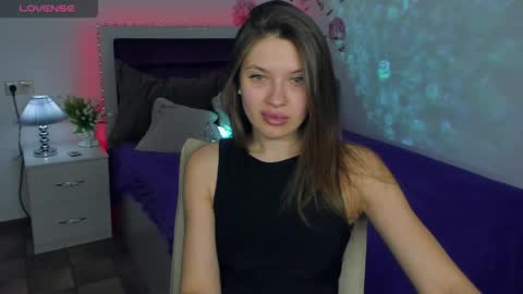 Alexis online show from May 30, 8:13 am