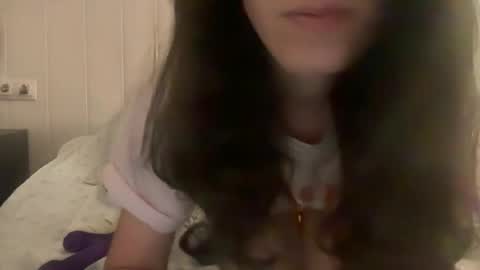 shekitty online show from June 16, 5:11 am
