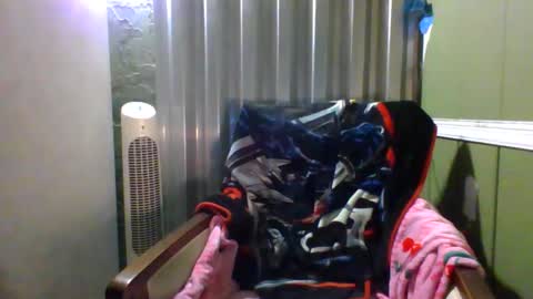 Red online show from February 13, 2:37 am