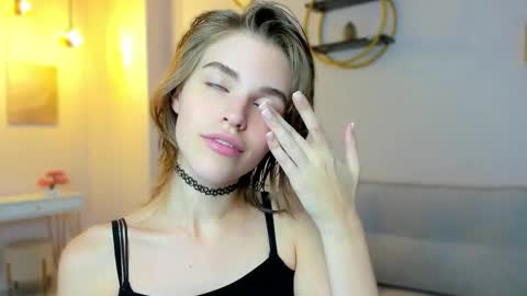 Alex online show from September 9, 1:38 am