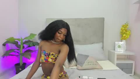 shelsy_issy online show from October 27, 8:31 pm