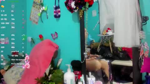 Shera Hade online show from February 16, 6:39 pm