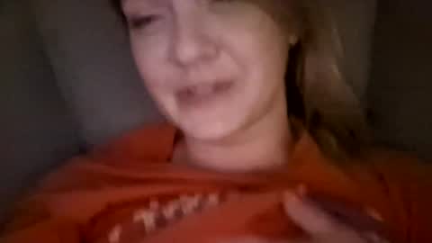 sheseemsinnocent online show from February 14, 3:43 am