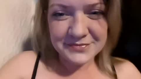 sheseemsinnocent online show from January 21, 12:50 pm