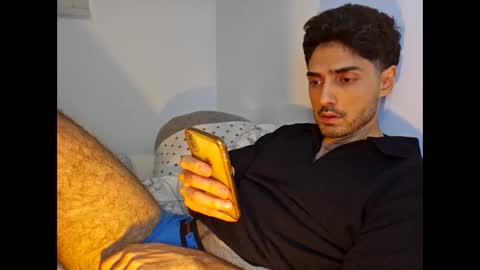 shhervin online show from February 12, 1:09 am