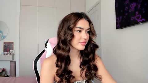 Shineel online show from February 20, 7:32 am