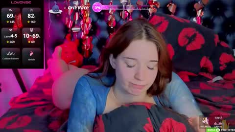 Shirley Thomas online show from February 11, 10:41 am