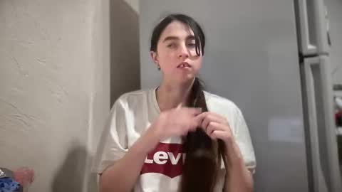 shizukuhunter online show from November 6, 10:35 pm