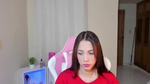  kendal  online show from March 4, 1:49 pm