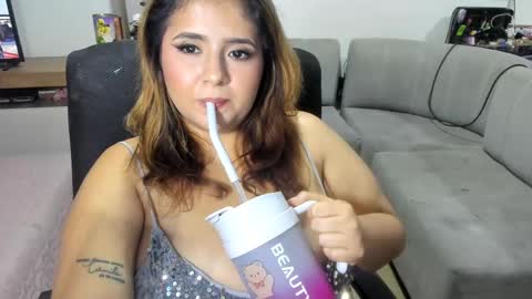 Shofia Beltran online show from February 27, 11:15 pm