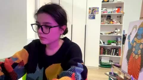 Marie online show from April 17, 1:57 pm