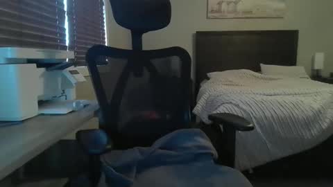 shorterhair99698298 online show from February 23, 3:47 pm