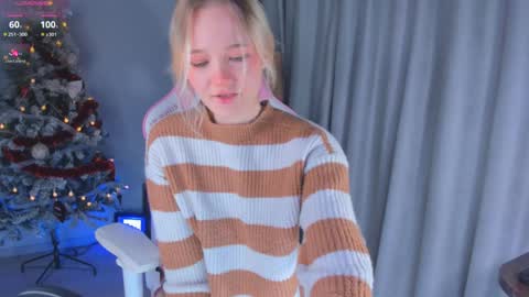 jennywoody online show from December 8, 2:30 pm