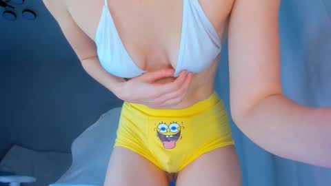 jennywoody online show from October 15, 4:30 pm