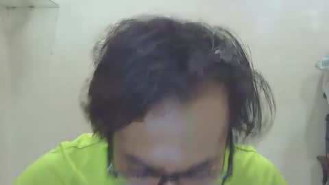 shubhamkhandelwal123 online show from April 26, 1:09 pm