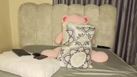 EVA online show from October 3, 3:48 am