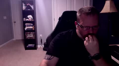 shughes740 online show from March 2, 12:26 am