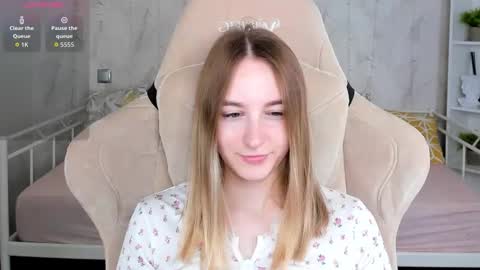 Polly online show from March 12, 12:36 am