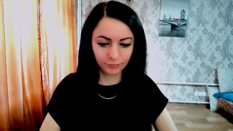 shy_cat_candy online show from April 3, 10:44 am