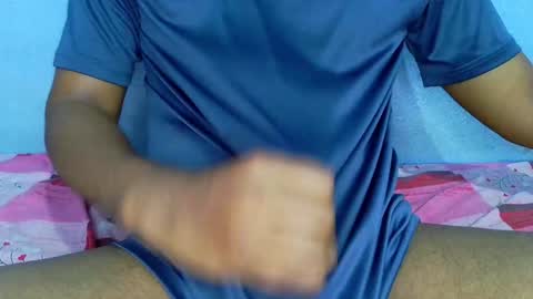 shyeyes online show from December 25, 6:09 am