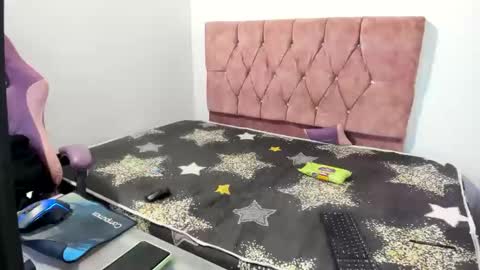 luna online show from April 15, 2:09 pm