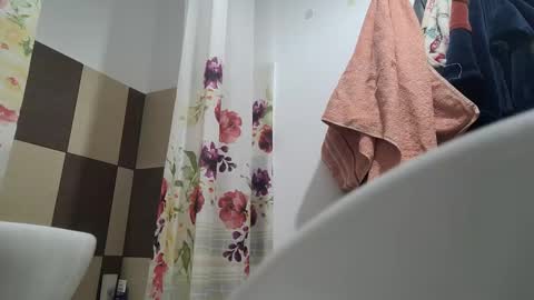 shy_model19 online show from December 28, 6:17 am