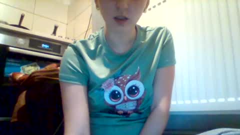 shy_model19 online show from January 3, 6:14 pm