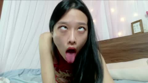 shy_pink_doll online show from July 28, 7:39 pm