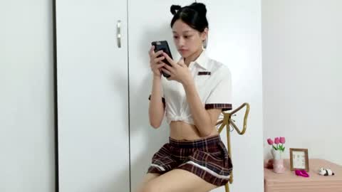 shy_pink_doll online show from July 16, 3:48 pm