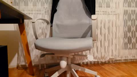 shyboyjoe online show from February 26, 5:00 am