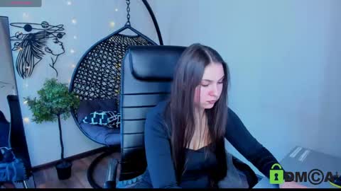 shycherry_ online show from May 6, 1:39 pm