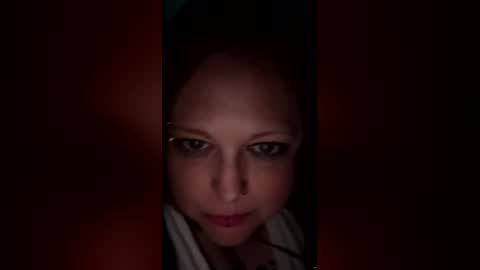 shylilredhead69 online show from June 19, 1:28 pm