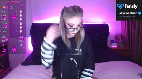 shysweetrish online show from November 21, 3:48 am