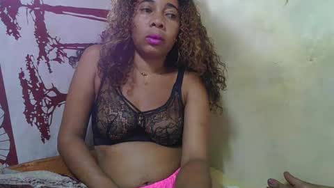 siakolina online show from April 2, 9:11 pm