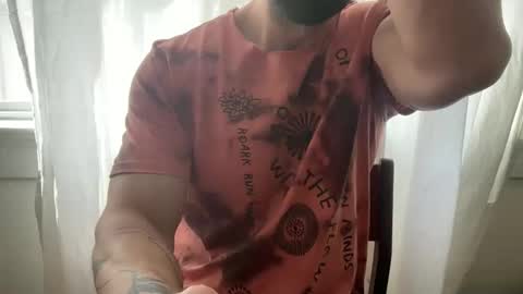 sie273 online show from April 10, 4:44 pm