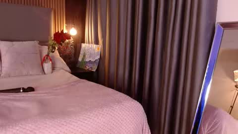 Sienna Blake online show from October 17, 10:03 pm