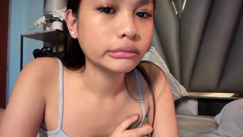 Belle online show from October 18, 8:51 am