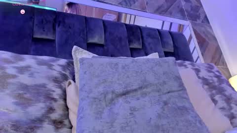    online show from November 1, 2:01 am