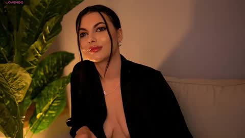 Maria online show from November 19, 11:09 am