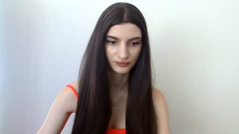 Camilla online show from July 25, 9:18 am