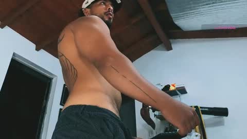 silvabranko online show from April 15, 1:31 am