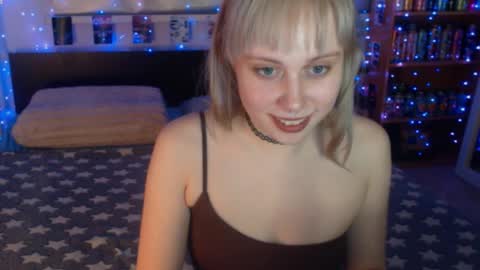 silvercherub online show from March 24, 7:42 pm