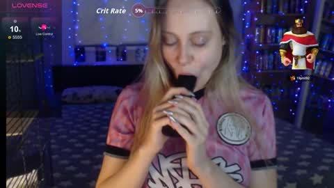 silvercherub online show from January 11, 4:35 pm